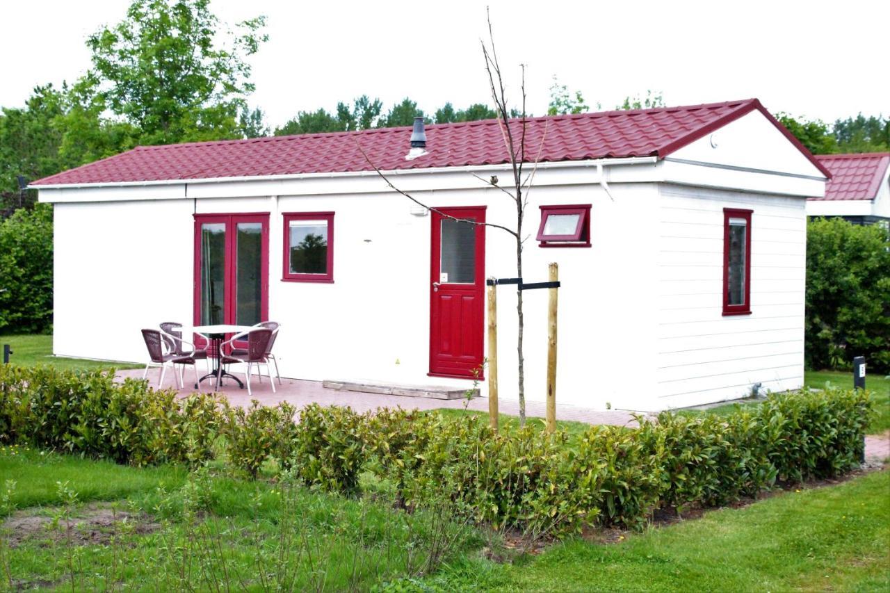 Hofgalow Chalet Op Camping "De Stal" Drijber Exterior photo